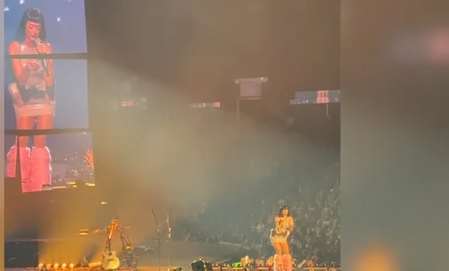 Katy Perry Surprises Fans with Simlish Rendition of ‘Last Friday Night’ at Toronto Concert